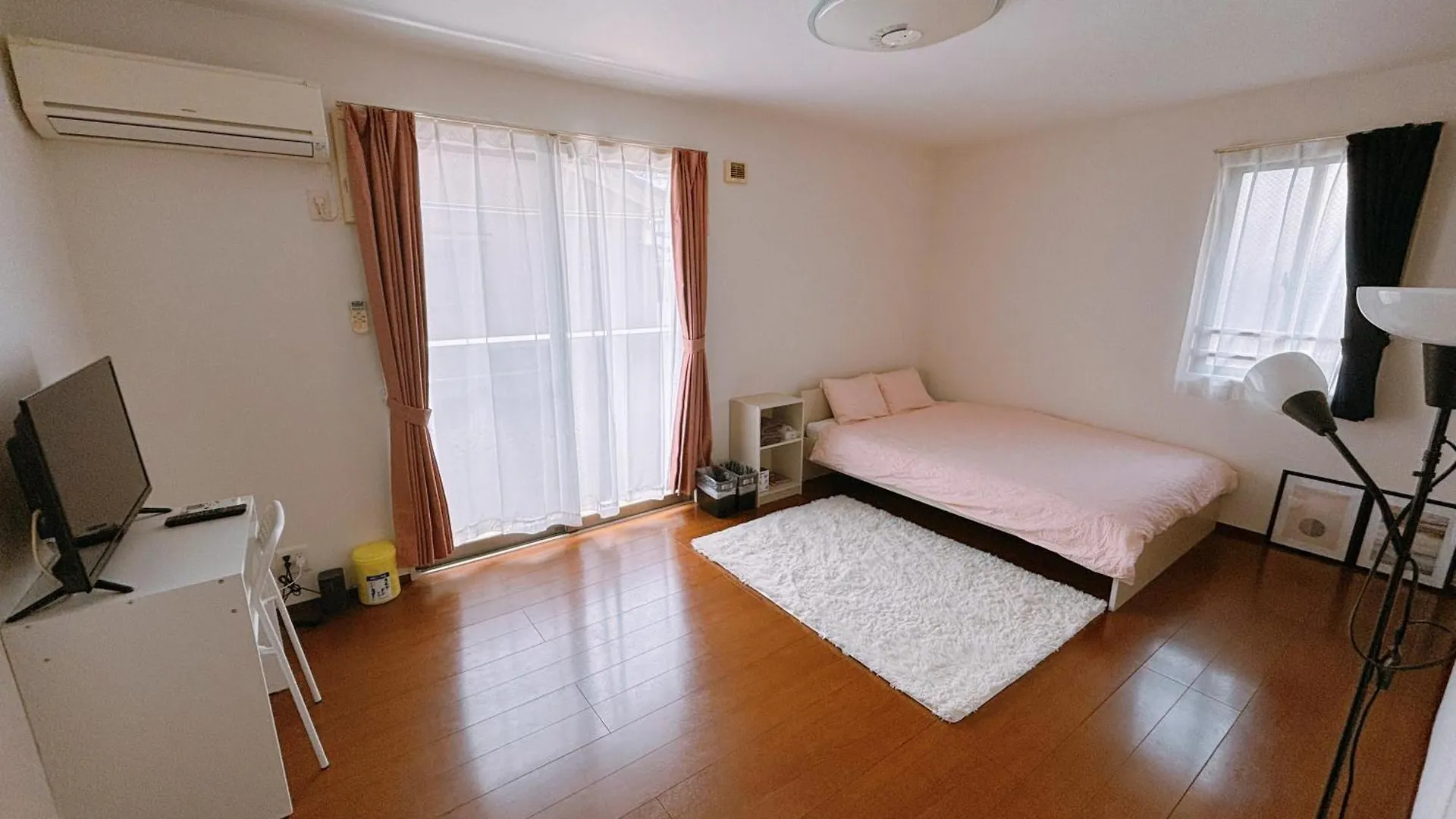 Brand New Shinjuku Station 5 Mins - Apartment B Tokyo 0*,  Japan